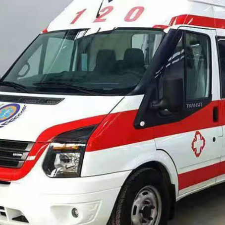 浑南非急救护送病人转院租赁救护车的优缺点对比